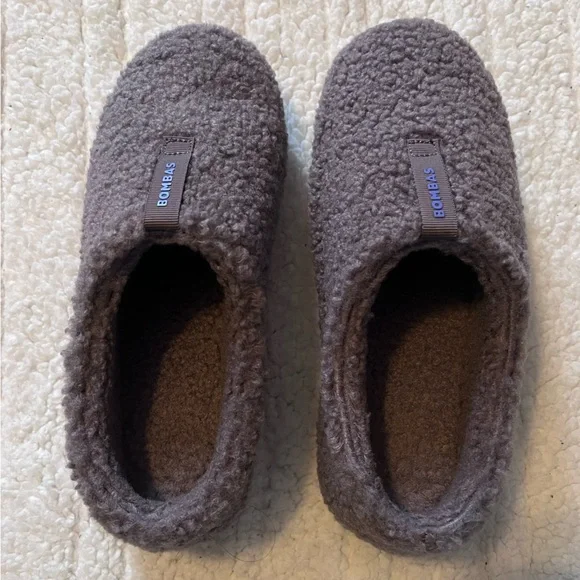 Bombas Women’s Sunday Slipper - Picture 2 of 3